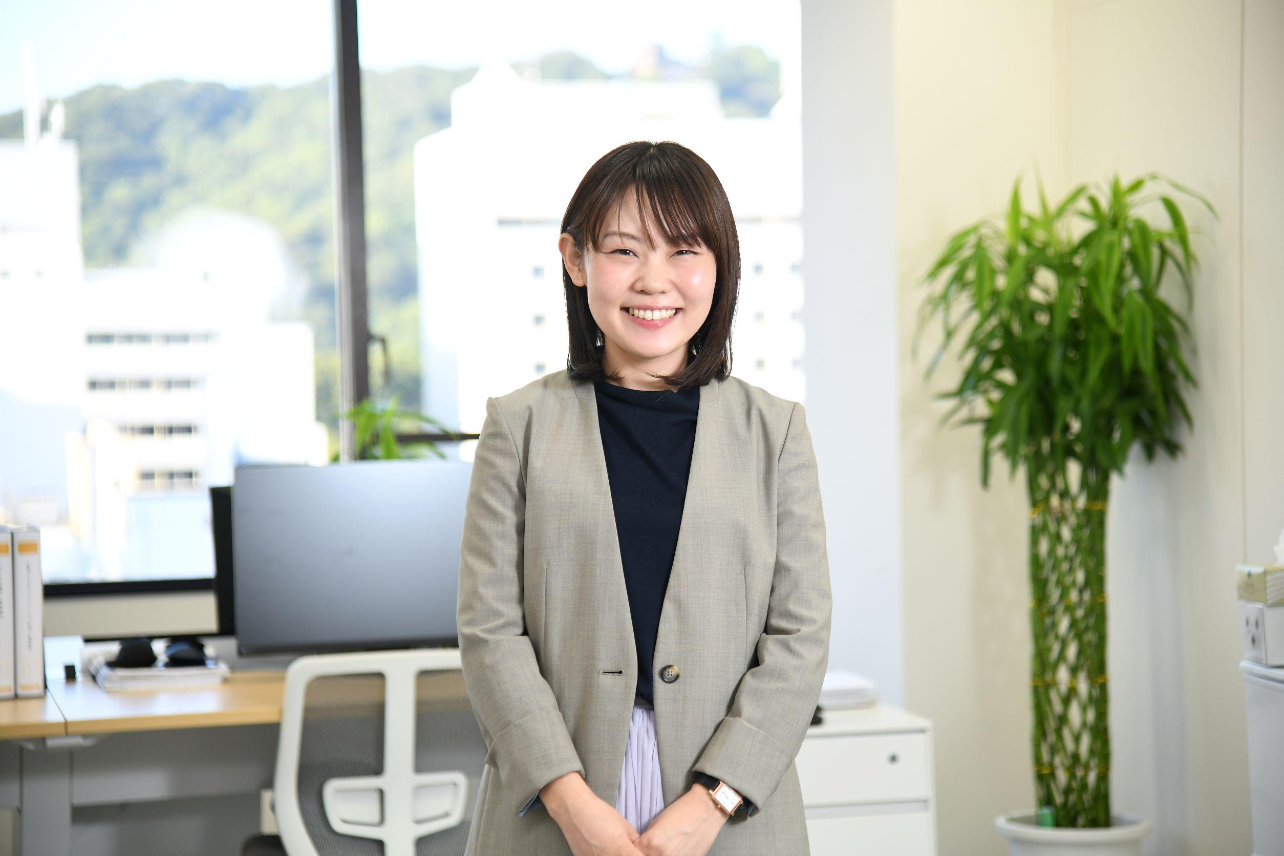 【山田 真菜美 さん/株式会社プラトン】臨床検査技師からIT業界にチャレンジ、技術を磨く日々